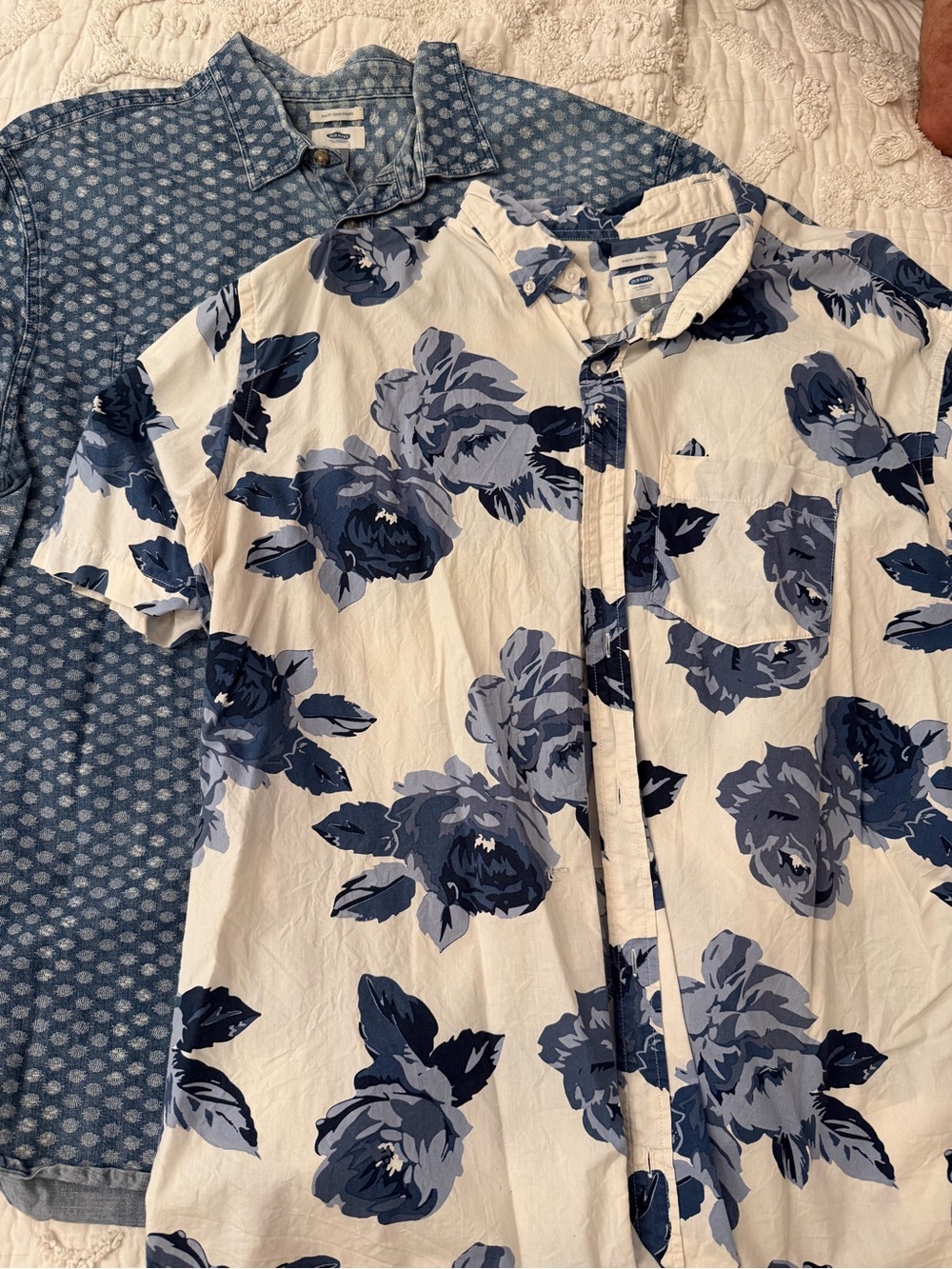 Old Navy White Short-Sleeve Button-Down with Blue Floral Print - Men